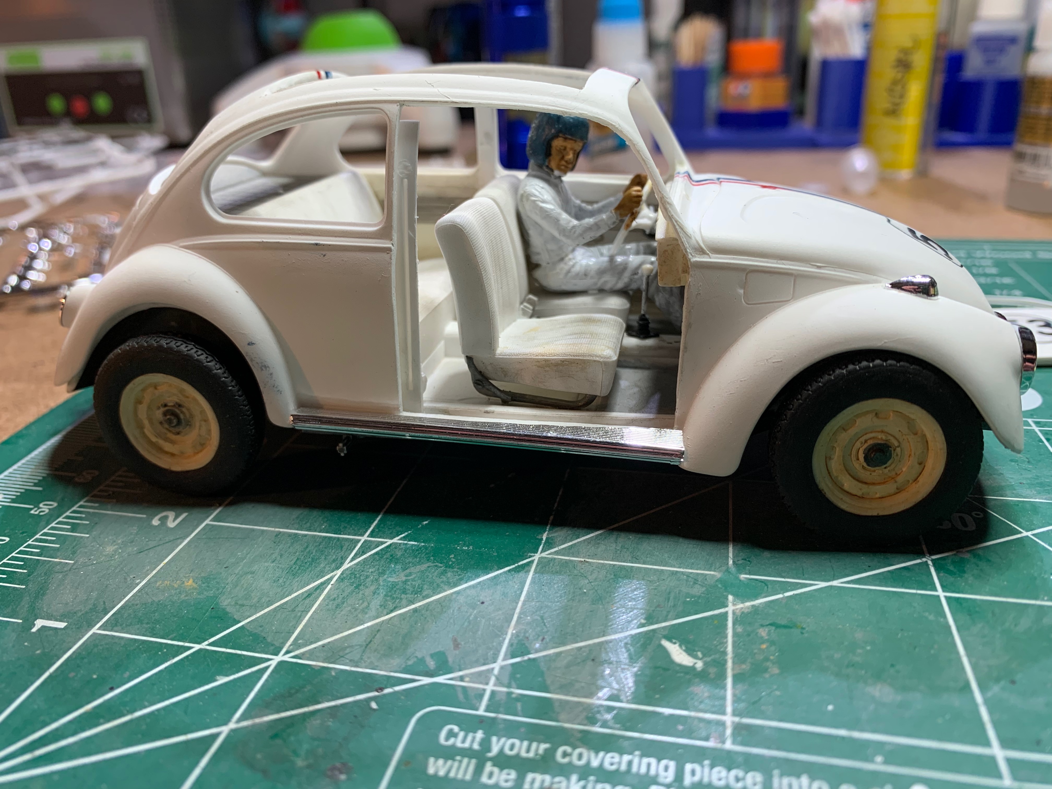 The modified body, open door, interior and details coming together
